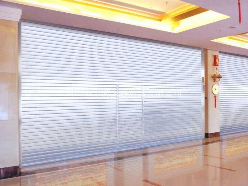 鋼質複合（hé）型（xíng）（帶可疏散門）防火防（fáng）煙